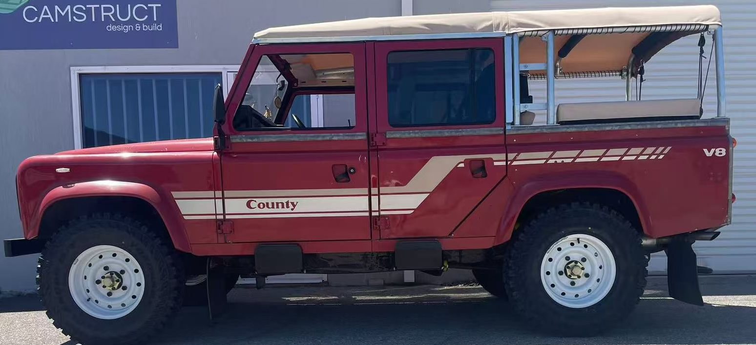 109"/109"SW - Land Rover Series - Bimini