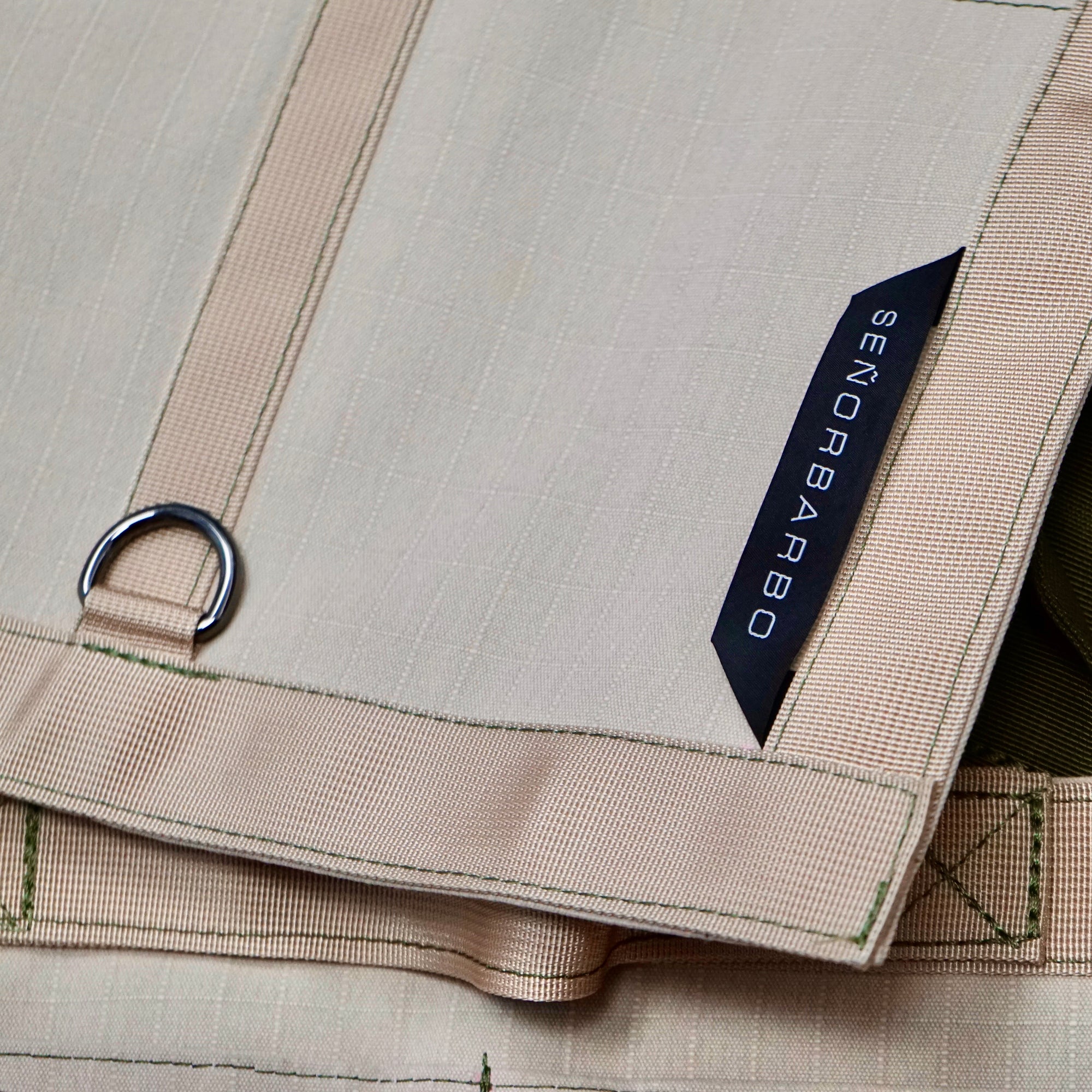 Door Pockets Details1