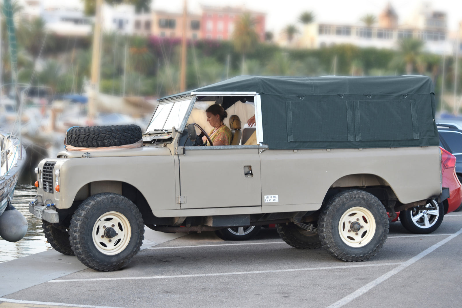 Land Rover Series 109" Soft Top Conversion KIt (With Side Windows & Blinds Hood)