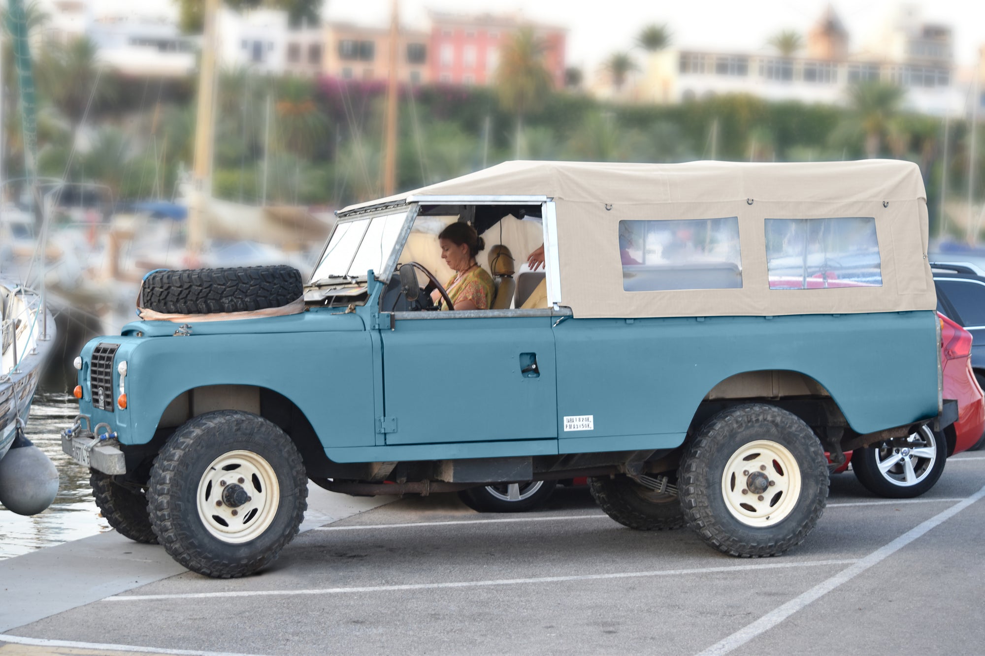 109&quot; - Land Rover Series - Full Hood - No Side Windows (NSW)