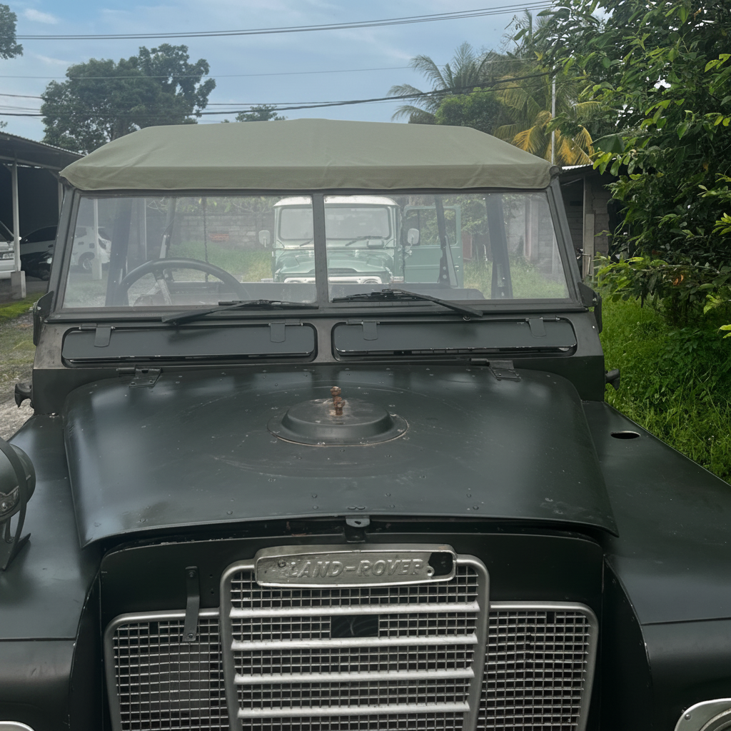 88" - Land Rover Series - Bimini